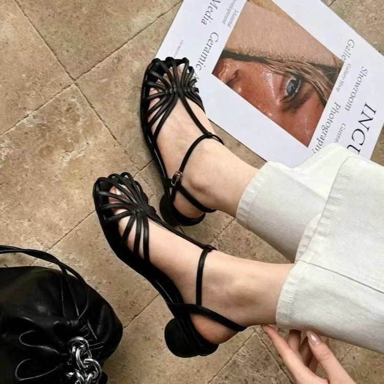 Vintage Fashion In 2026 - Sandal Jepit Anyaman Gaya Prancis Vintage