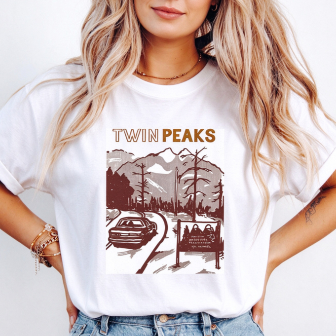 Vintage Fashion Tv - Kaos Grafis Twin Peaks Mountain Road