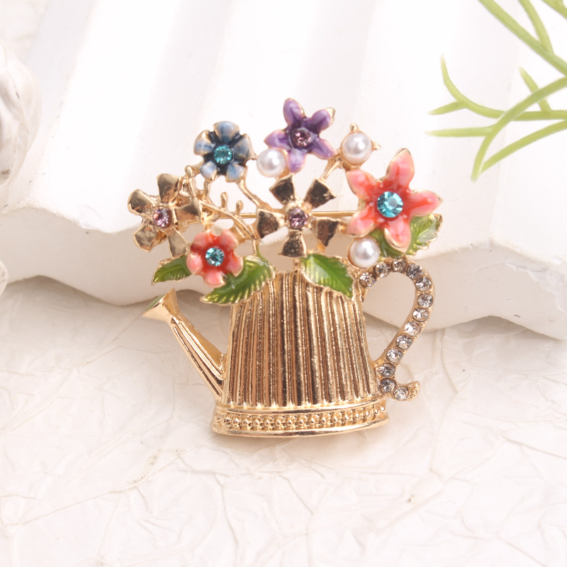 Vintage Fashion Ideas - Bros & Peniti Syal Berlian Imitasi