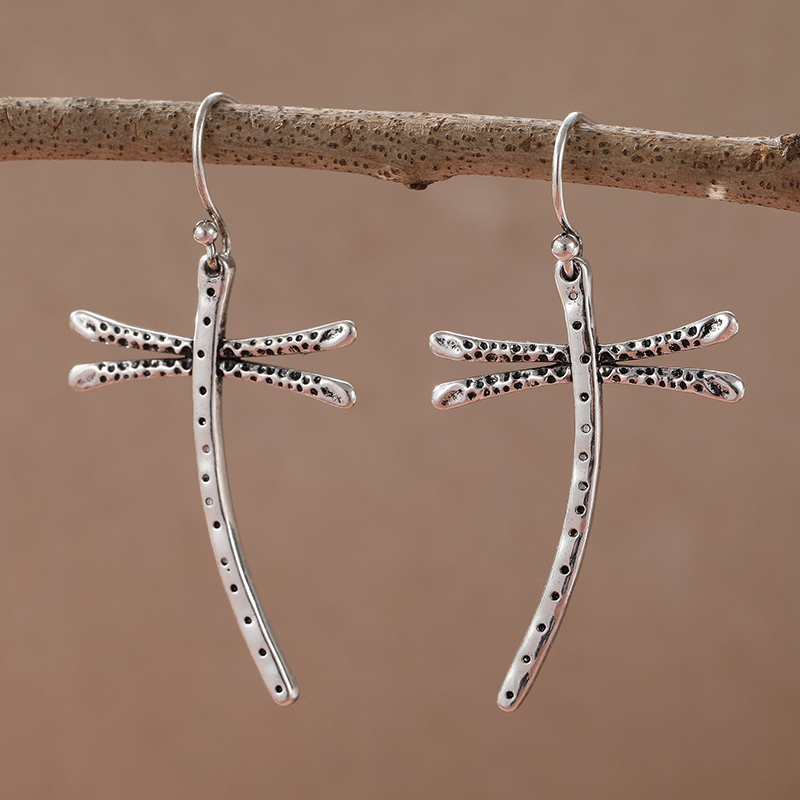 Vintage Fashion Ideas - Anting-anting gantung capung ukiran logam warna