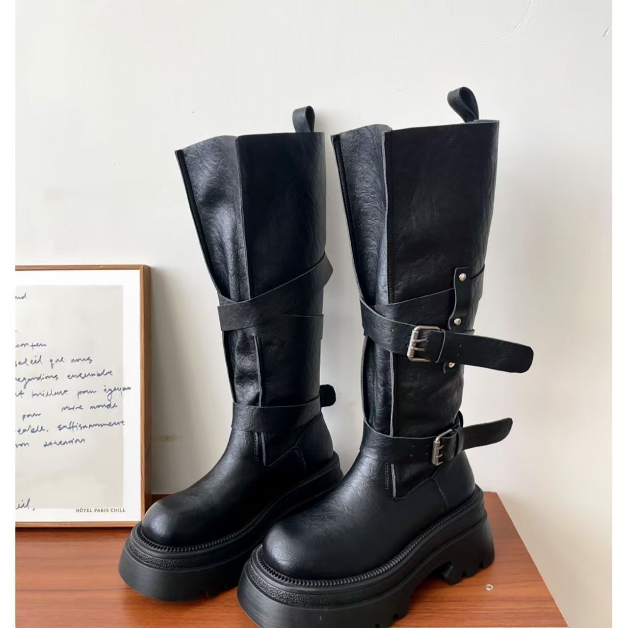 Sepatu Boots Wanita Vintage 20 - Vintage Fashion In 2026 ulasan dan harga