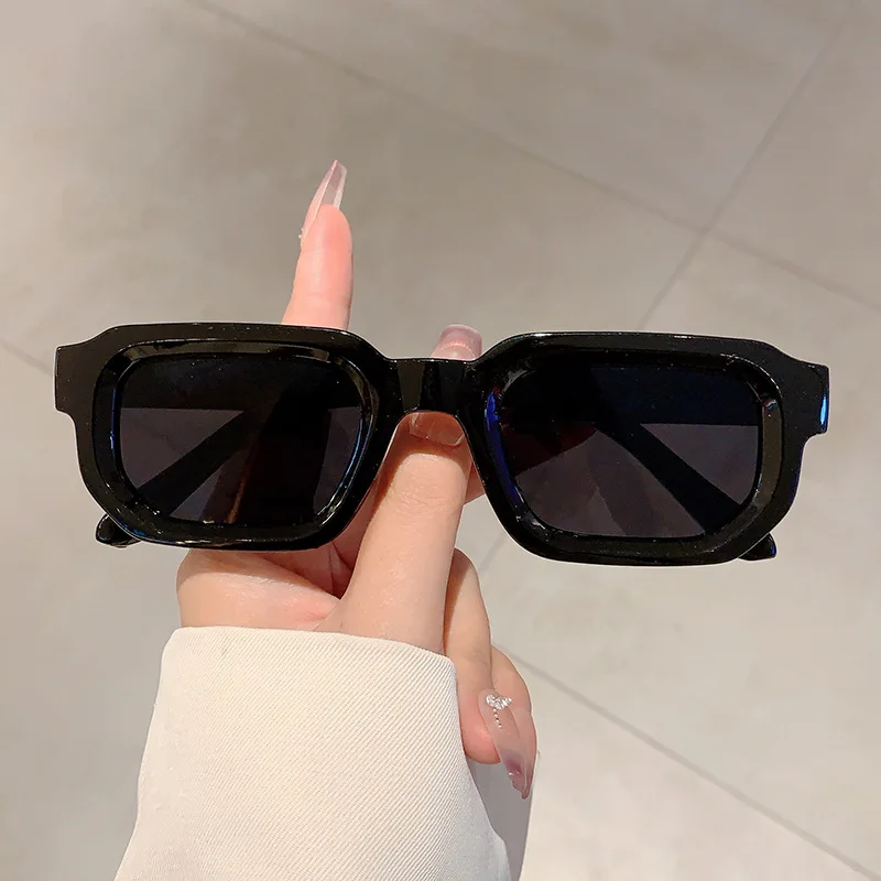 Kacamata Hitam Bingkai Persegi - Vintage Outdoor Fashion ulasan dan harga