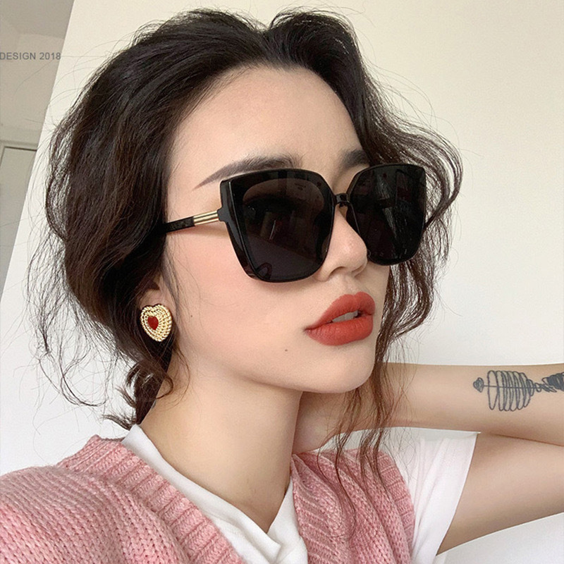 Kacamata Hitam Kotak Kupu-kupu - Vintage Fashion Tiktok ulasan dan harga