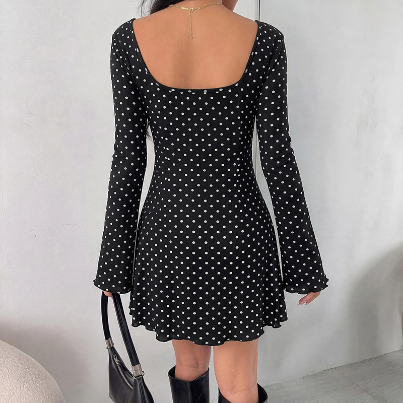 Gaun pendek berpotongan leher  - Vintage Fashion Retro Outfit ulasan dan harga