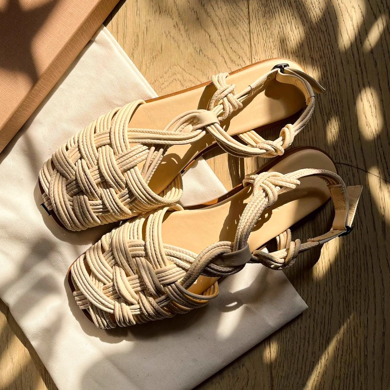 Sandal Romawi Vintage Anyaman  - Vintage Fashion In 2026 ulasan dan harga